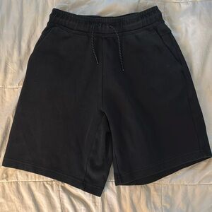 Boys Nike tech shorts